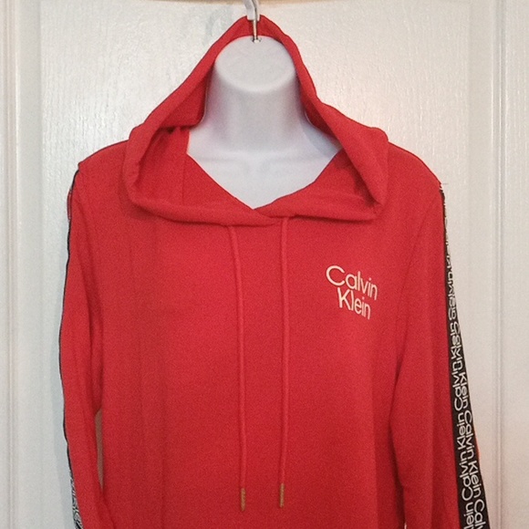 NWT🎁FREE GIFT INCLUDED 🎁Dress Midi Stretch Sport Hood Long Sleeves Cuffs - Picture 6 of 15